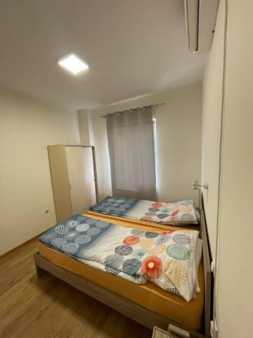 R&K Hostel Скопье Экстерьер фото